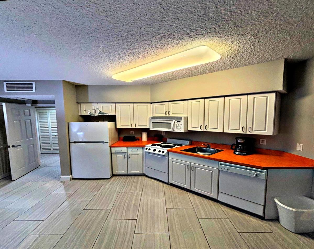 Vacation In Comfort And Luxury - 3 Bedroom Direct Oceanfront - Wyndham Ocean Walk Resort 2425 Daytona Beach Exterior foto
