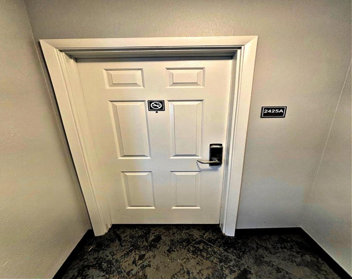 Vacation In Comfort And Luxury - 3 Bedroom Direct Oceanfront - Wyndham Ocean Walk Resort 2425 Daytona Beach Exterior foto